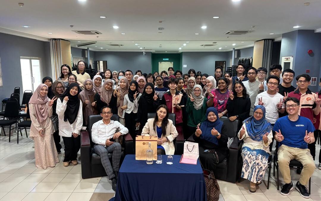 𝗜𝗡𝗗𝗨𝗦𝗧𝗥𝗬 𝗧𝗔𝗟𝗞 – “𝗕𝗲𝘆𝗼𝗻𝗱 𝗧𝗿𝗮𝗱𝗶𝘁𝗶𝗼𝗻𝗮𝗹 𝗙𝗶𝗻𝗮𝗻𝗰𝗶𝗮𝗹 𝗠𝗲𝘁𝗿𝗶𝗰𝘀