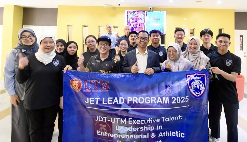 𝗨𝗧𝗠 𝘅 𝗝𝗗𝗧: 𝗚𝗿𝗼𝗼𝗺𝗶𝗻𝗴 𝗙𝘂𝘁𝘂𝗿𝗲 𝗟𝗲𝗮𝗱𝗲𝗿𝘀 𝗳𝗿𝗼𝗺 𝗦𝘁𝗮𝗱𝗶𝘂𝗺 𝘁𝗼 𝗕𝗼𝗮𝗿𝗱𝗿𝗼𝗼𝗺
