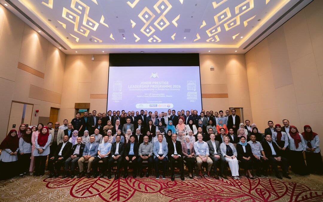 𝑱𝒐𝒉𝒐𝒓 𝑷𝒓𝒆𝒔𝒕𝒊𝒈𝒆 𝑳𝒆𝒂𝒅𝒆𝒓𝒔𝒉𝒊𝒑 𝑷𝒓𝒐𝒈𝒓𝒂𝒎 | 𝑫𝒂𝒚 1